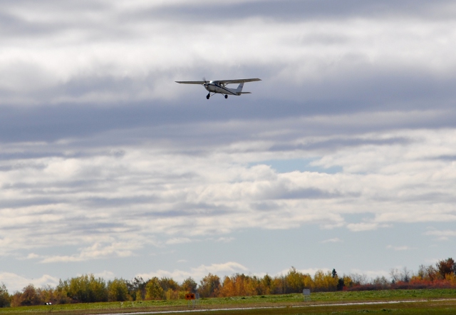 Mike Solo Take Off: Tracking the centre line of runway 04.